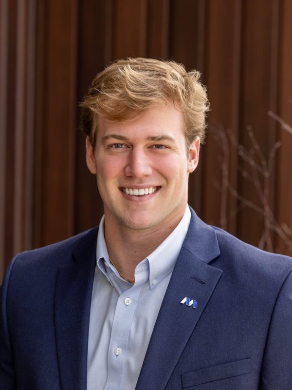 Garret_Kahmann Garret_Kahmann